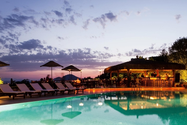 4reasons hotel+bistro
